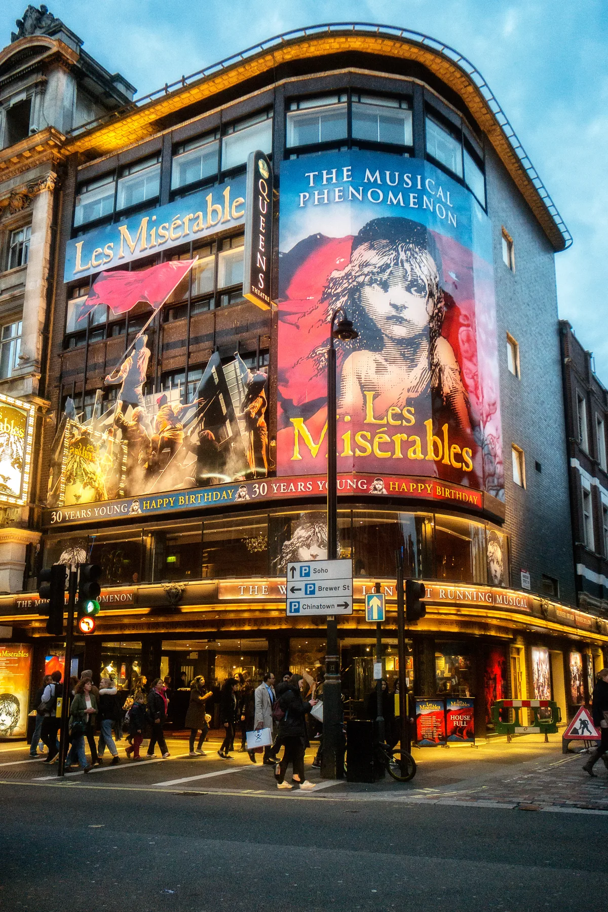 Sondheim Theatre