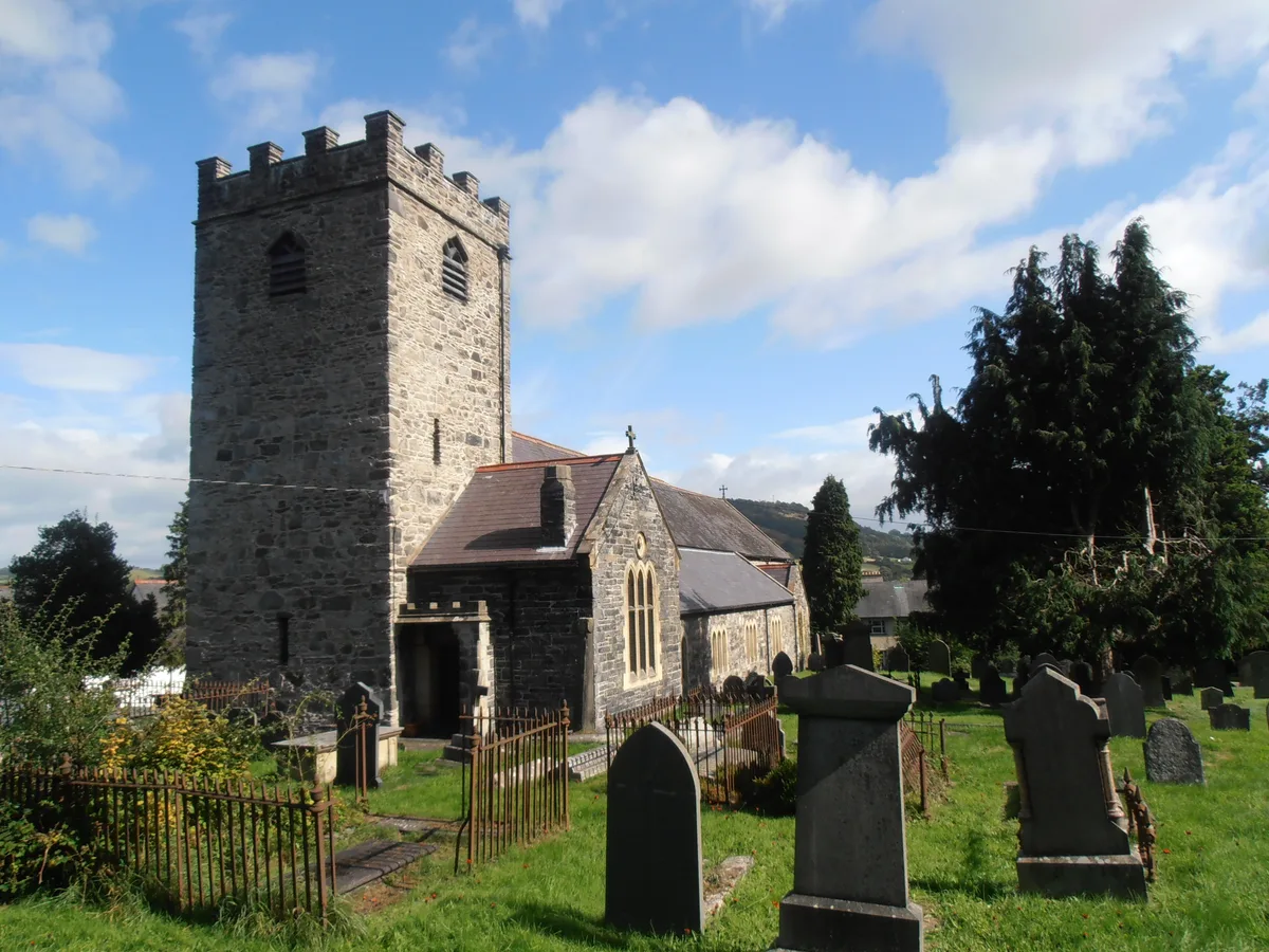 SS Mael and Sulien's Church, Corwen