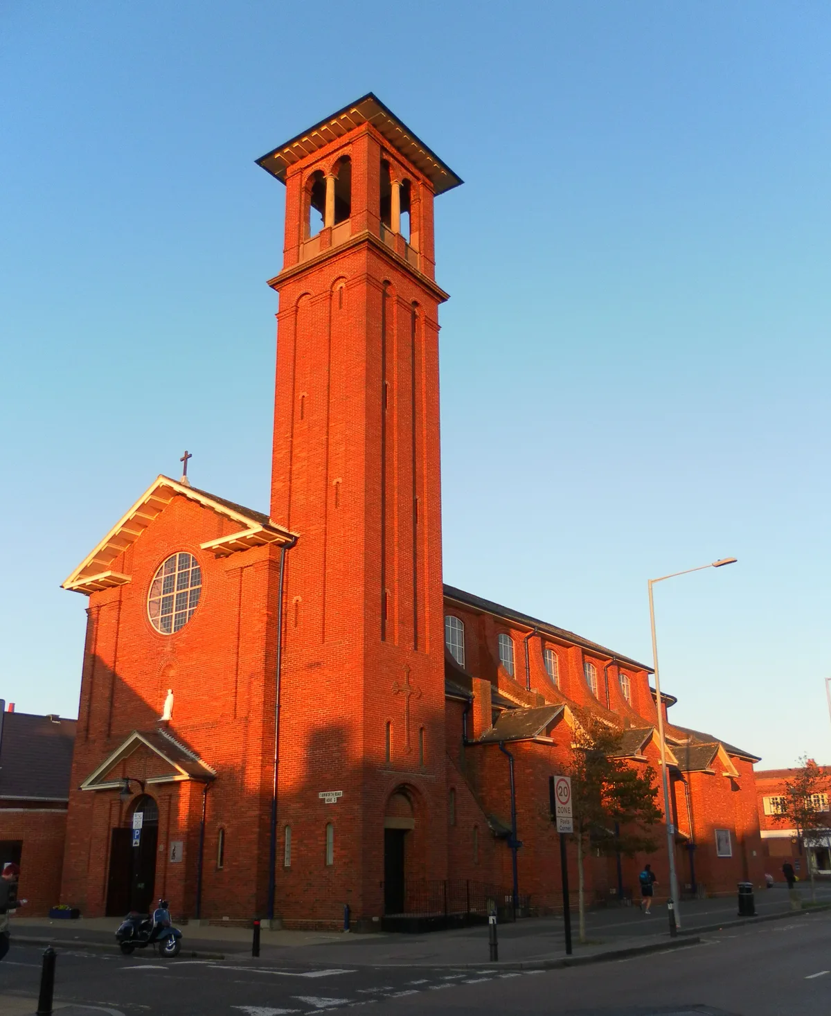 St Peter's Church, Aldrington