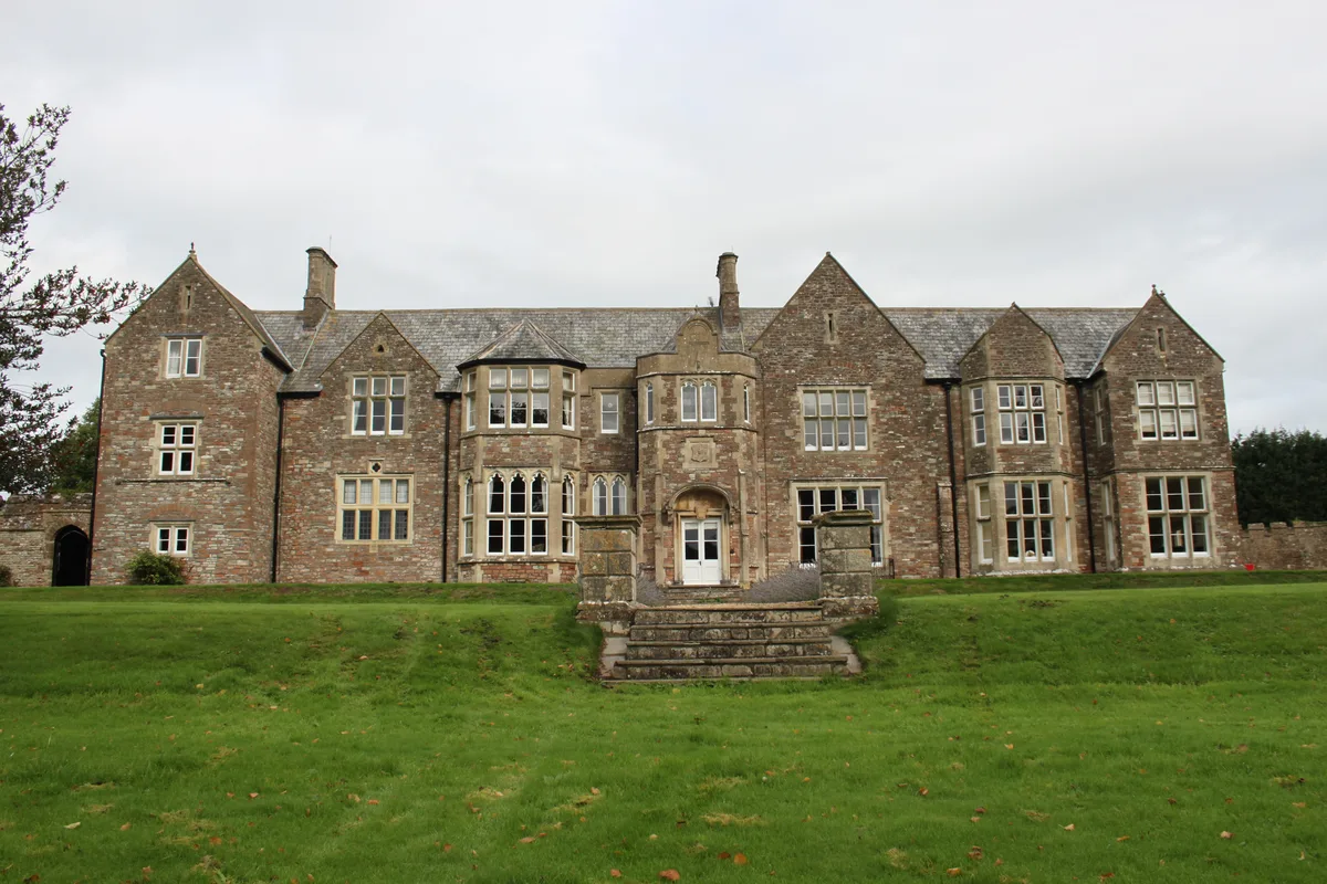 Sutton Court