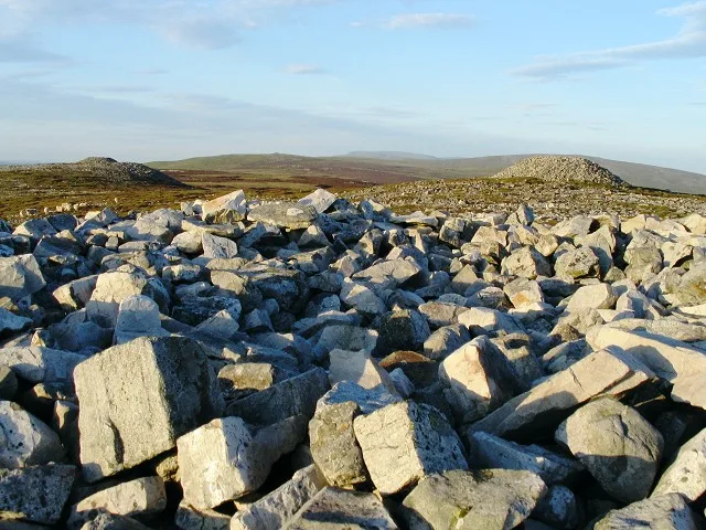 Tair Carn Isaf