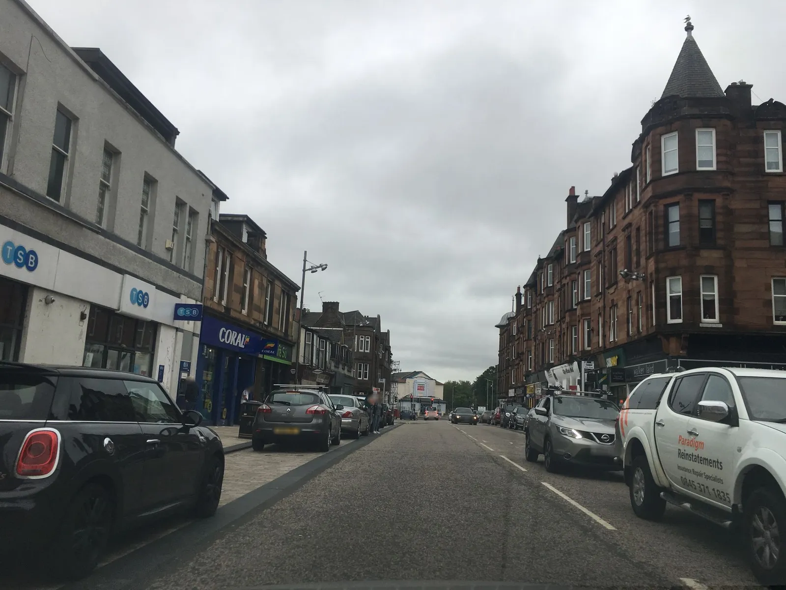 Wheatsheaf Public House, 1-3 Canal Street, Renfrew — street-level view