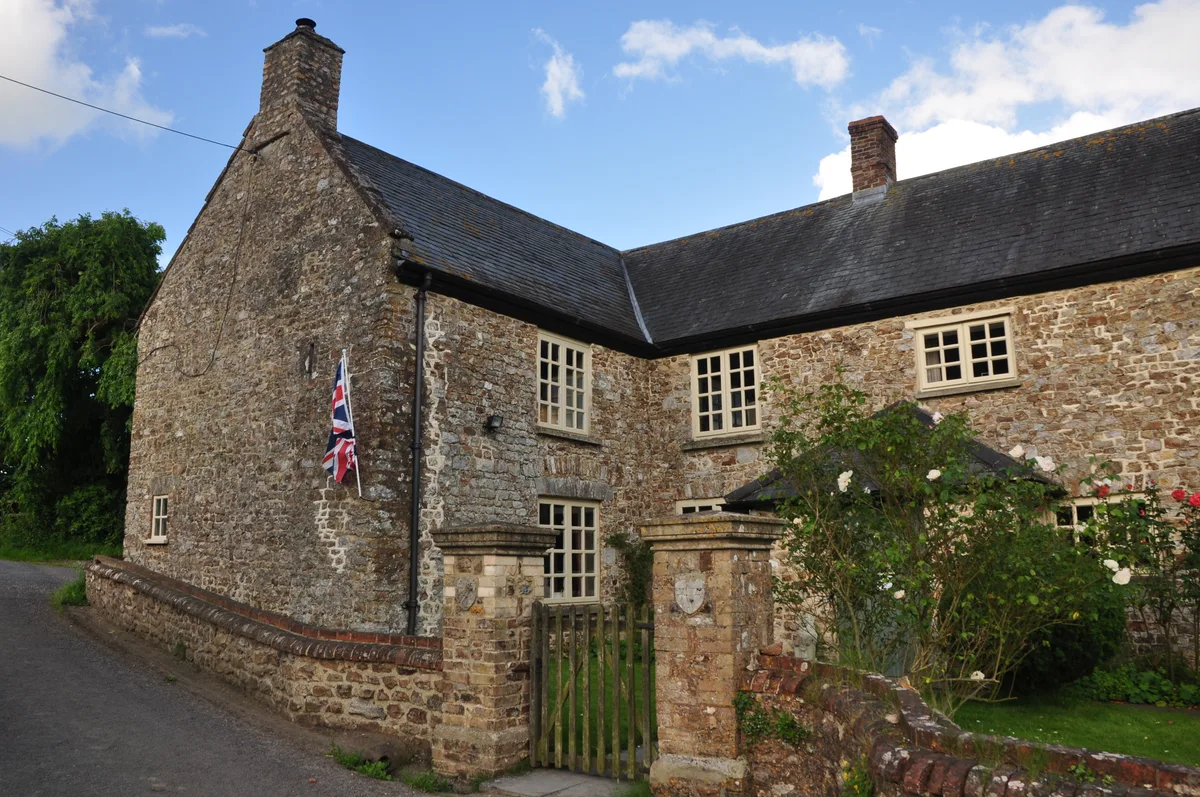 Whitehall Manor