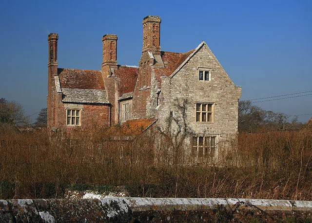 Woolbridge Manor House