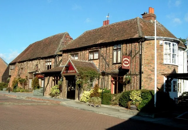 Wyllyotts Manor